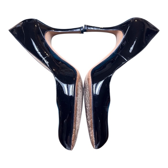Manolo Blahnik Black Patent Leather Almond Toe Pumps - Picture 4 of 6